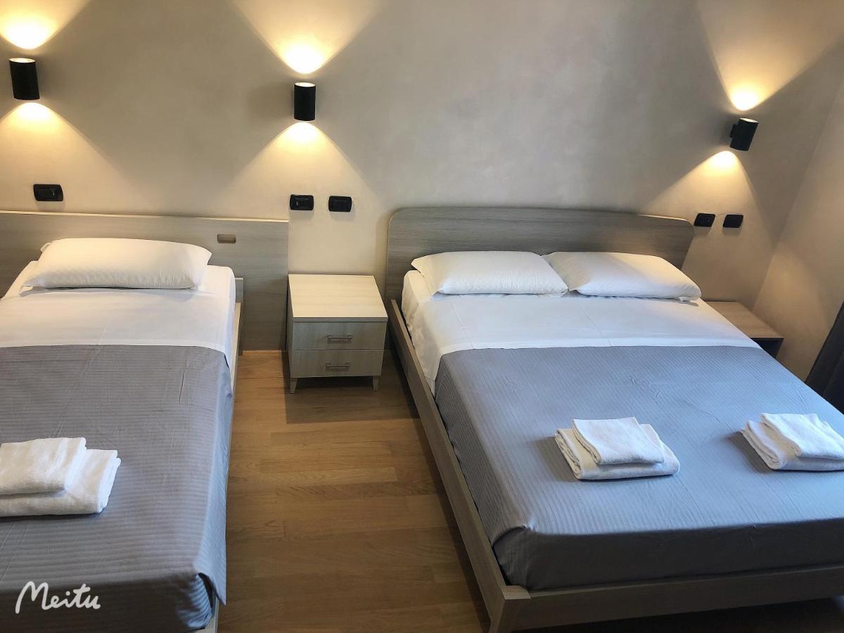 Romafullhouse Guesthouse Luaran gambar